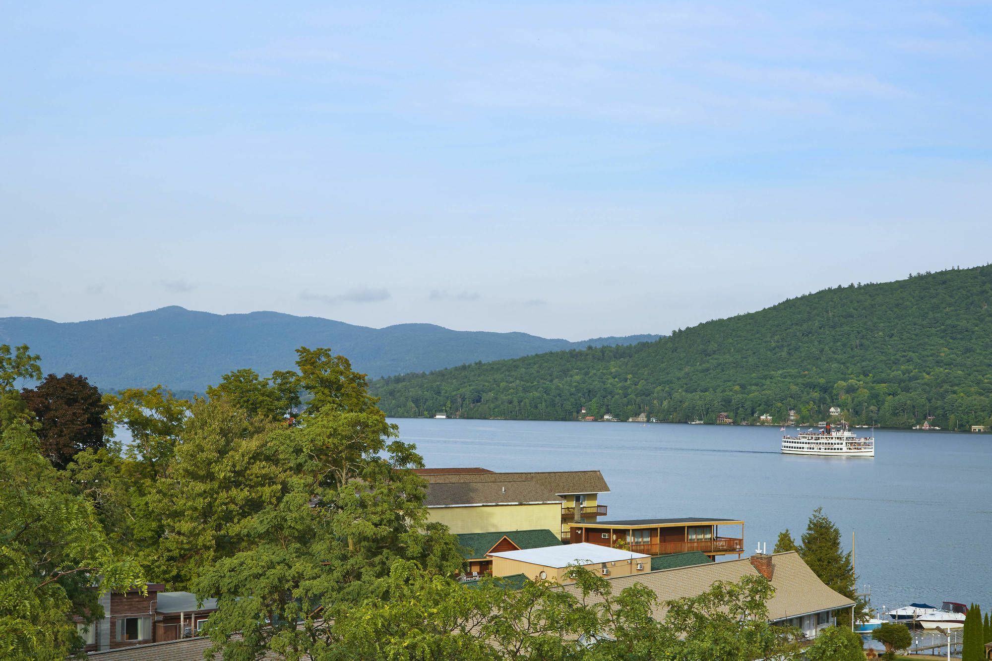 Courtyard By Marriott Lake George Exterior photo